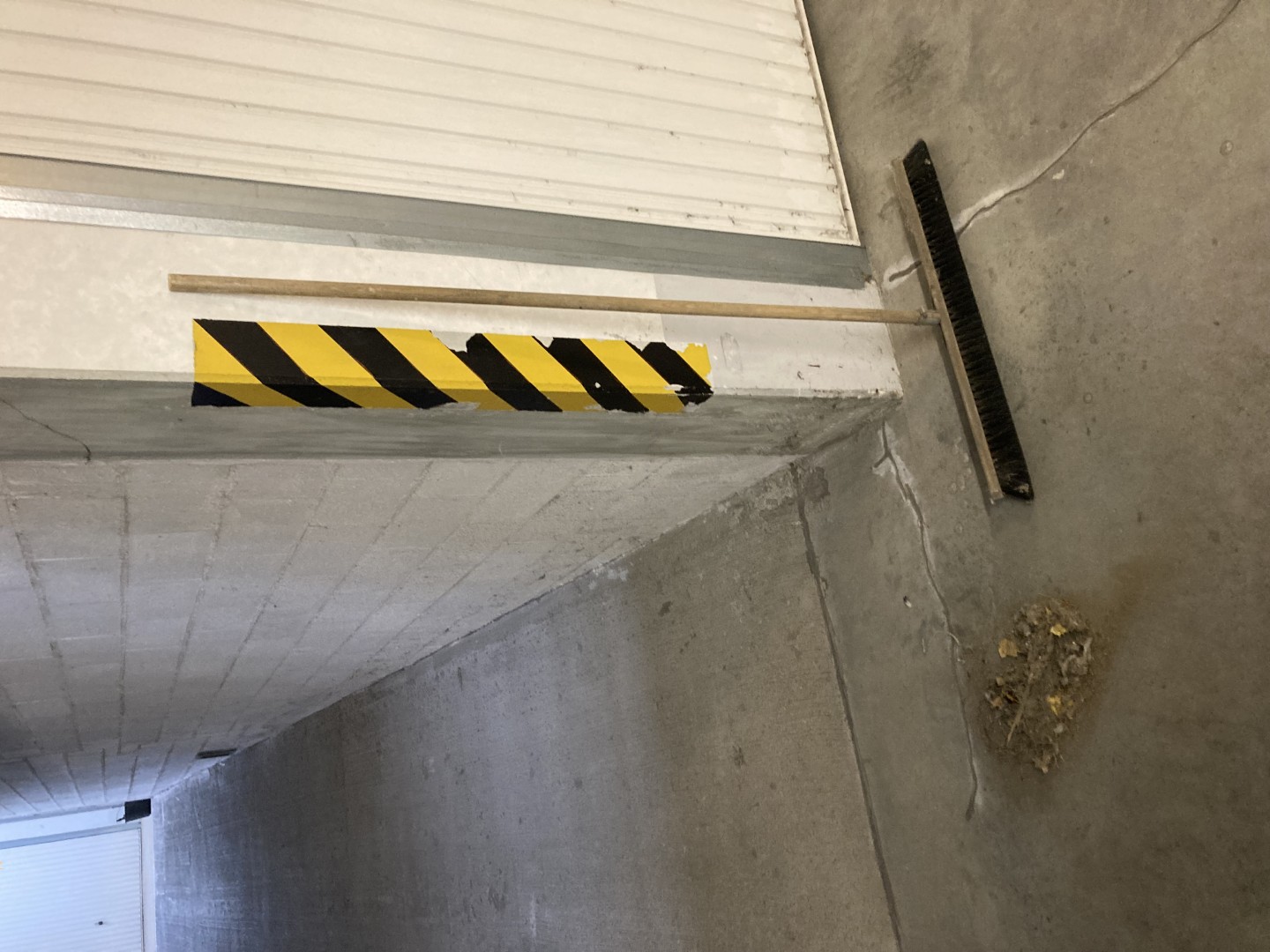 zametení v garážích 2.11.2025 (7)